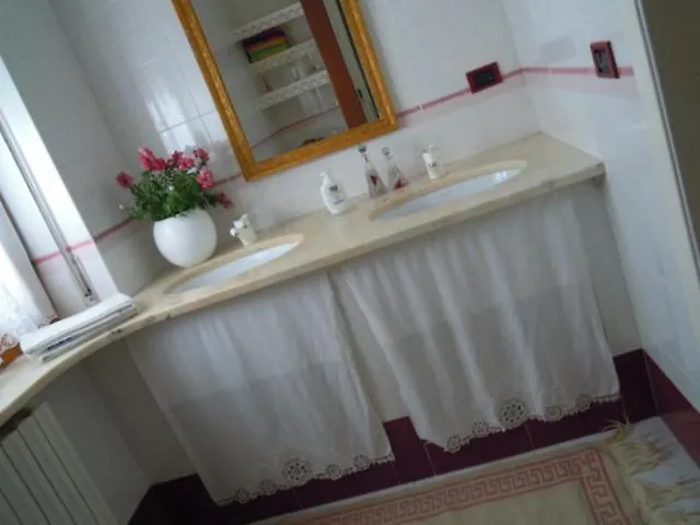 Pluminas Bed & Breakfast 3*